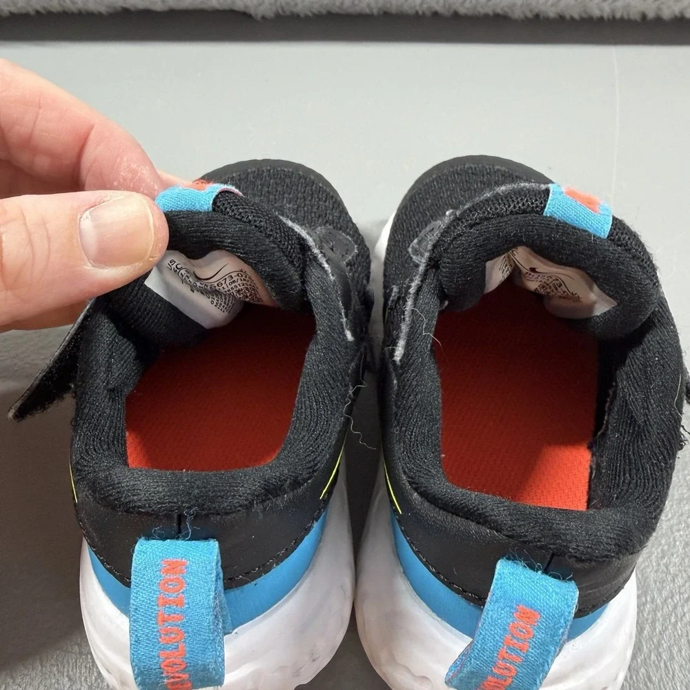 Nike Revolution Sneakers Toddler 5C Bundle Lot of 2 Blue Black